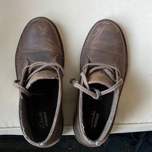 Clarks Beeswax Brown Boot Chukka - Women 7M